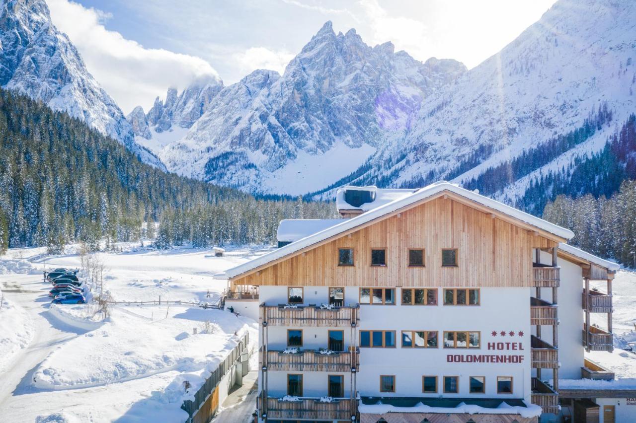 Hotel Dolomitenhof&Chalet Alte Post Sexten Exterior foto